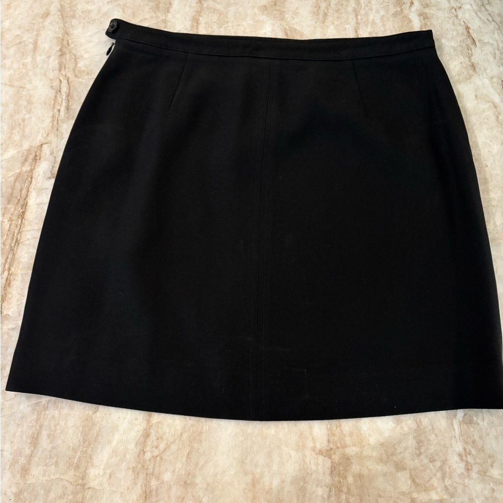 Elegant Black Women's Skirt